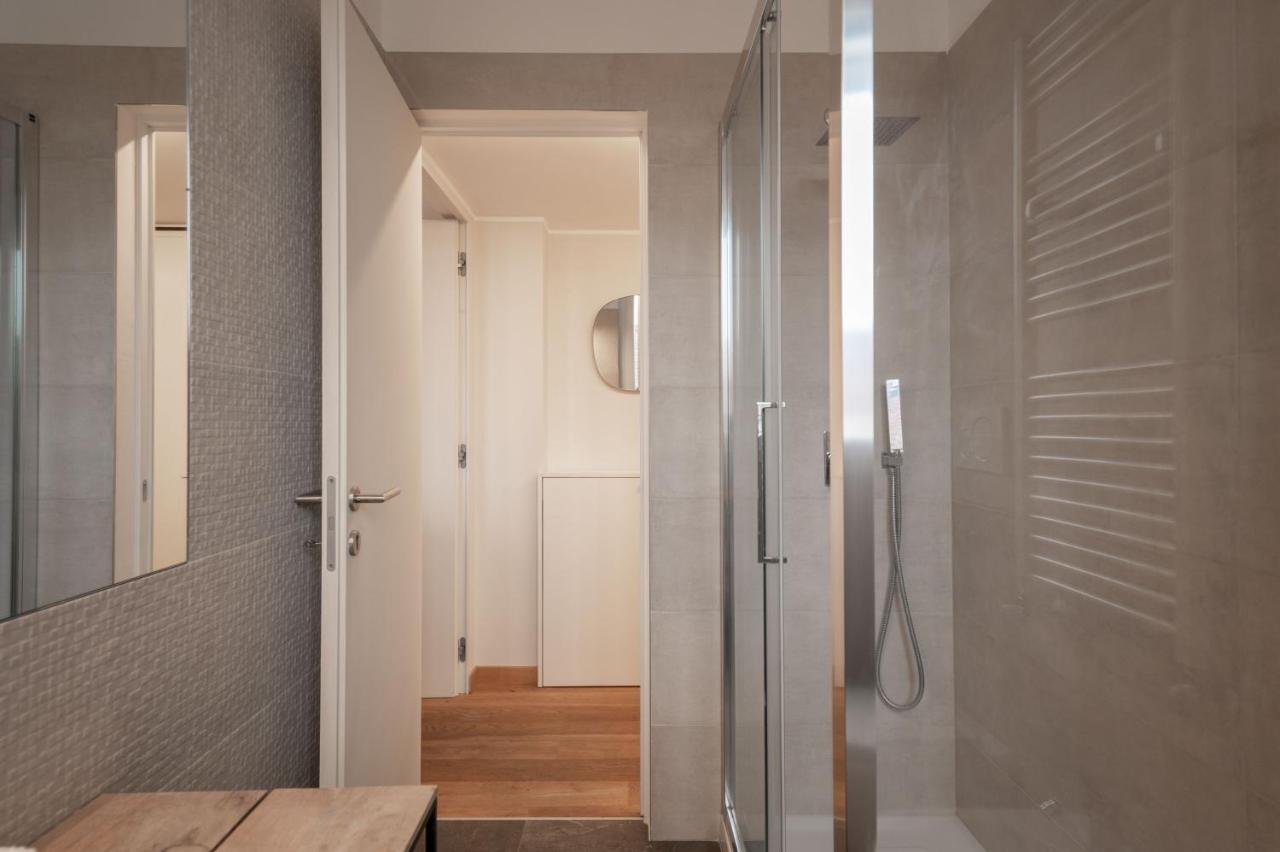 Apartament Montello Livings, Exclusive Terrace And Skyline View Mediolan Zewnętrze zdjęcie